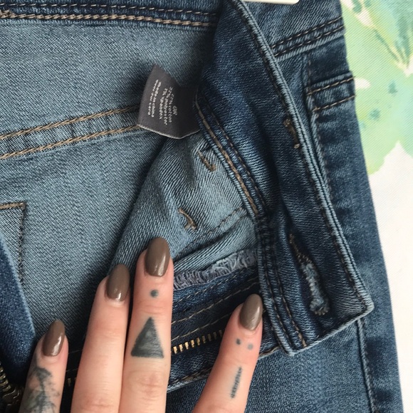 The limited high waisted flare - Picture 4 of 4